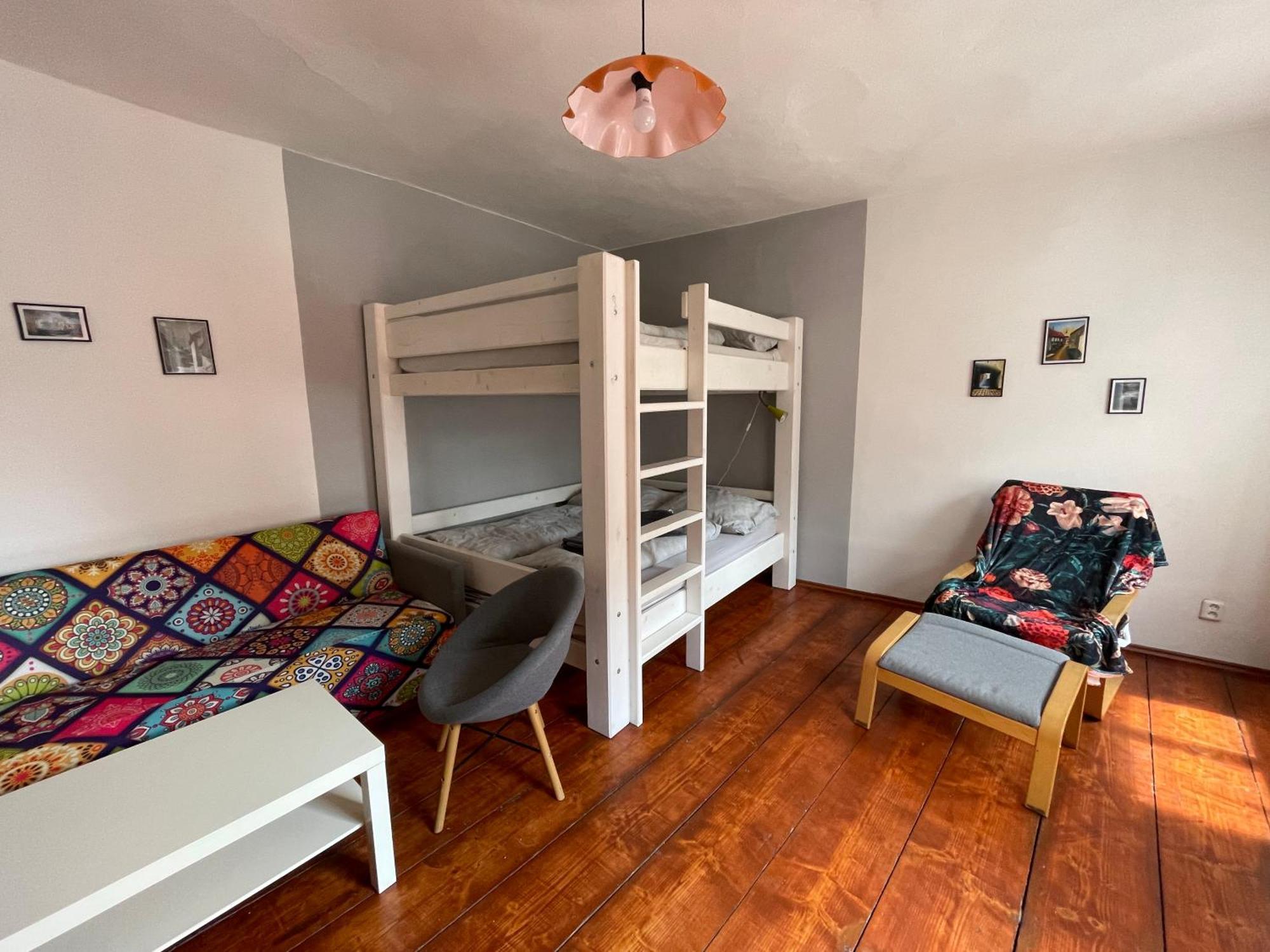 Apartment U Synagogy